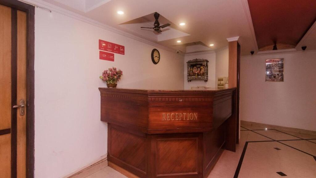 Hotel Palm Star Belapurpada Zewnętrze zdjęcie